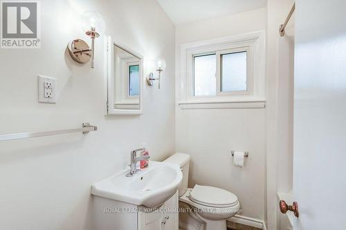 872 Lake Drive E, Georgina, ON - Indoor Photo Showing Bathroom