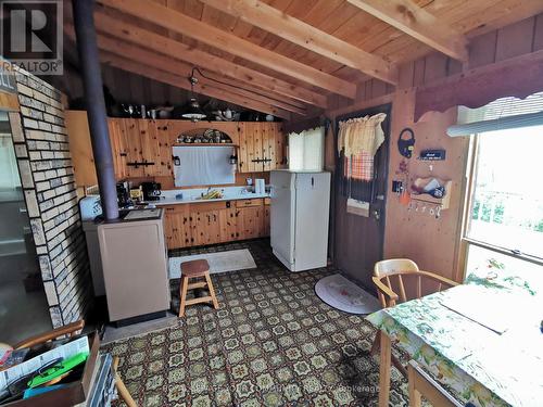 992 Porter Landing Road, Parry Sound, ON - Indoor