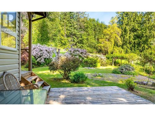 321 Golf View Street, Riondel, BC - Outdoor With Deck Patio Veranda