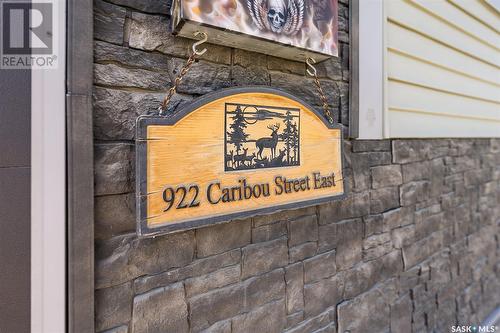 922 Caribou Street E, Moose Jaw, SK - 