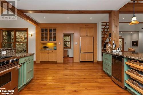 1622 West Shore Rd, Dysart, ON - Indoor Photo Showing Kitchen