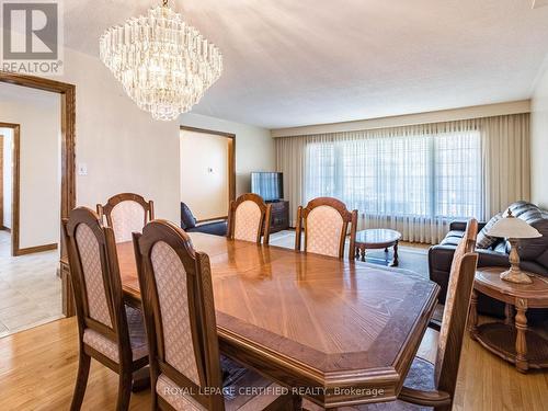 314 Centre Street N, Brampton, ON - Indoor Photo Showing Dining Room