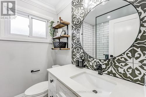 43 Densgrove Road, Toronto, ON - Indoor Photo Showing Bathroom