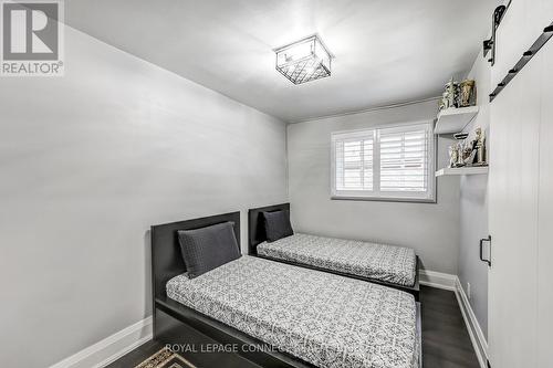 43 Densgrove Road, Toronto, ON - Indoor Photo Showing Bedroom