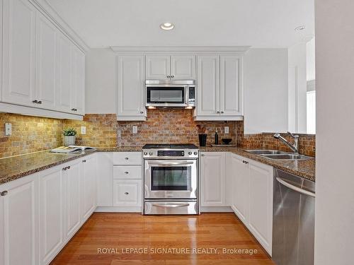 802-55 Delisle Ave, Toronto, ON - Indoor Photo Showing Kitchen With Double Sink