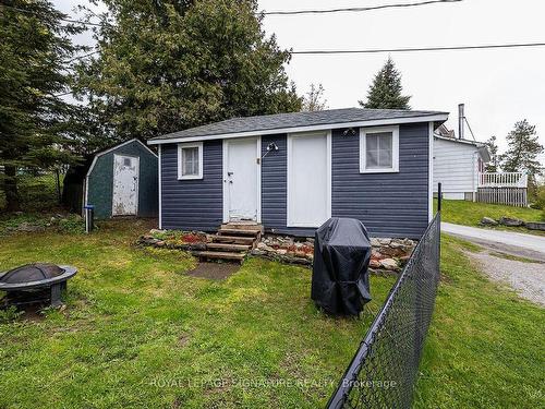 111 Hazel St, Kawartha Lakes, ON - Outdoor