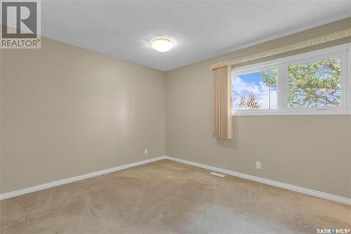 120 Burke Crescent, Swift Current, SK - Indoor Photo Showing Other Room