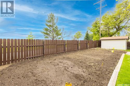 120 Burke Crescent, Swift Current, SK - Outdoor