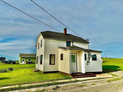 ExtÃ©rieur - 446 Ch. Boisville O., Les Îles-De-La-Madeleine, QC - Outdoor