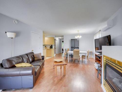 Overall view - 4-854 Boul. St-René O., Gatineau (Gatineau), QC - Indoor Photo Showing Living Room With Fireplace