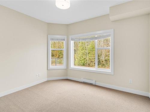 404-1838 Cowichan Bay Rd, Cowichan Bay, BC - Indoor Photo Showing Other Room