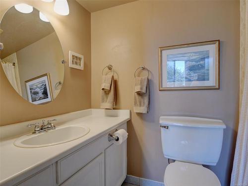 808-225 Belleville St, Victoria, BC - Indoor Photo Showing Bathroom