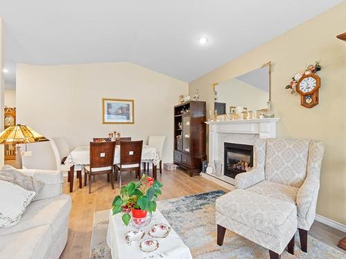 1655 Woodburn Drive, Cache Creek, BC - Indoor Photo Showing Living Room With Fireplace