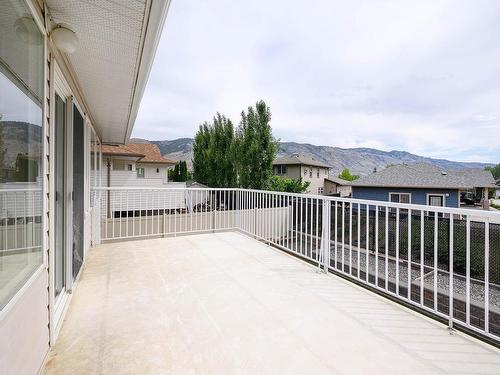 488 Coyote Drive, Kamloops, BC - Outdoor With Exterior