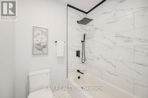 113 Fares Street, Port Colborne, ON -  Photo Showing Bathroom