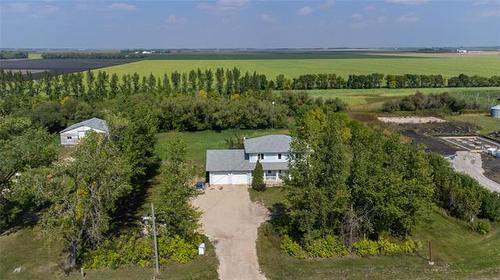 32043 Greenland Rd, Blumenort, MB 