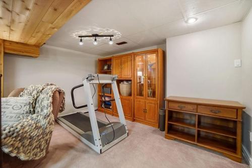 24 Nicklaus Drive, Hamilton, ON - Indoor Photo Showing Gym Room