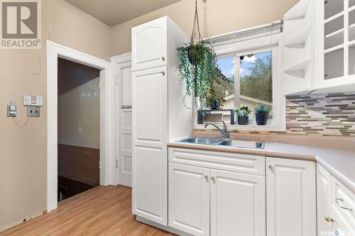 1927 Montreal Street, Regina, SK - Indoor Photo Showing Kitchen With Double Sink