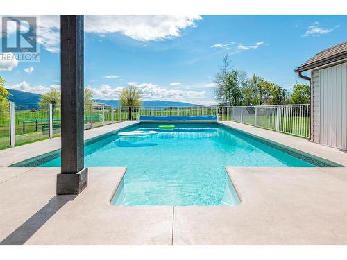 186 Stepping Stones Crescent, Vernon, BC 