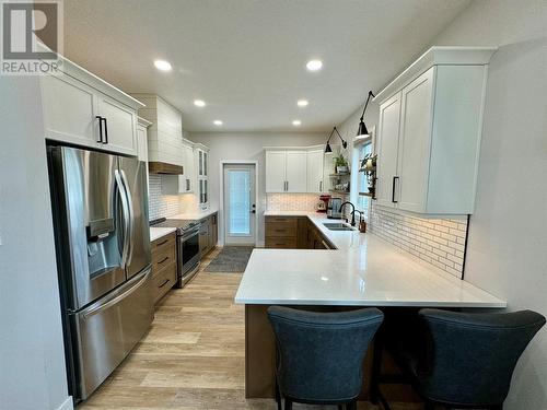 1417 Chamberlain Drive, Dawson Creek, BC - Indoor Photo Showing Kitchen With Double Sink