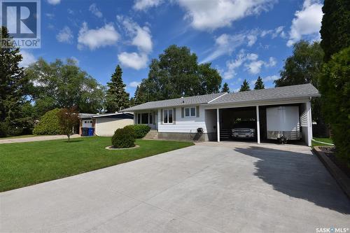 423 6Th Avenue E, Nipawin, SK - Outdoor With Facade