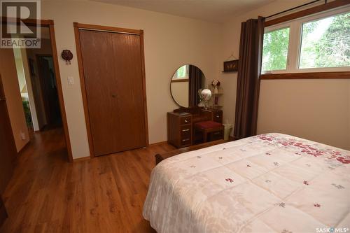 423 6Th Avenue E, Nipawin, SK - Indoor Photo Showing Bedroom