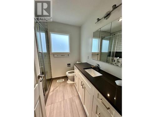 1091 Johnson Street, Prince George, BC - Indoor Photo Showing Bathroom