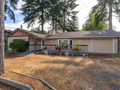 581 Sumac Dr, Qualicum Beach, BC 