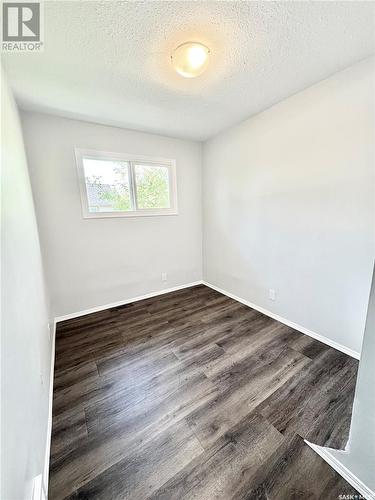 754 6Th Street E, Prince Albert, SK - Indoor Photo Showing Other Room