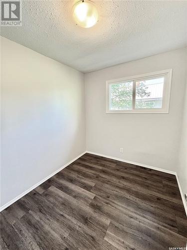 754 6Th Street E, Prince Albert, SK - Indoor Photo Showing Other Room