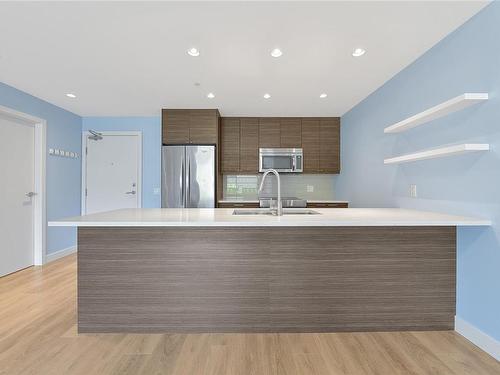 204-300 Belmont Rd, Colwood, BC - Indoor Photo Showing Kitchen With Double Sink With Upgraded Kitchen