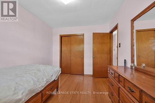 28 Nugent Drive, Hamilton, ON - Indoor Photo Showing Bedroom