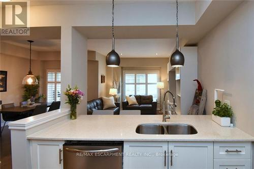 48 - 377 Glancaster Road, Hamilton, ON - Indoor Photo Showing Kitchen With Double Sink