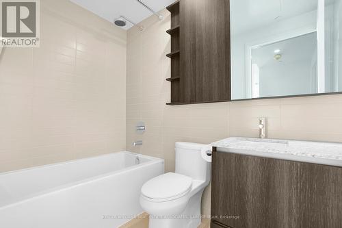 603 - 21 Park Street E, Mississauga, ON - Indoor Photo Showing Bathroom
