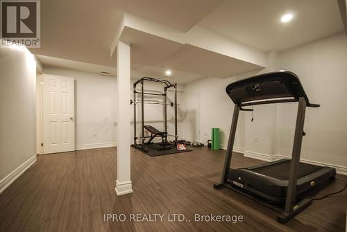 3291 Ridgeleigh Heights, Mississauga (Churchill Meadows), ON - Indoor Photo Showing Gym Room