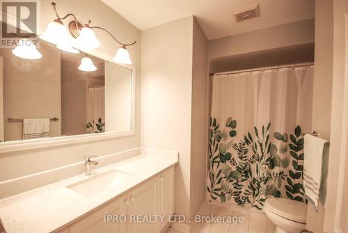 3291 Ridgeleigh Heights, Mississauga (Churchill Meadows), ON - Indoor Photo Showing Bathroom