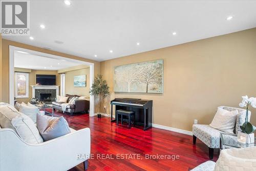 5972 Aquarius Court, Mississauga, ON - Indoor Photo Showing Living Room With Fireplace