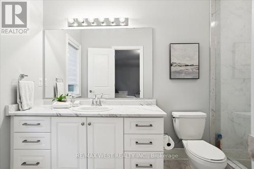 22 Rolling Green Court, Vaughan (Kleinburg), ON - Indoor Photo Showing Bathroom