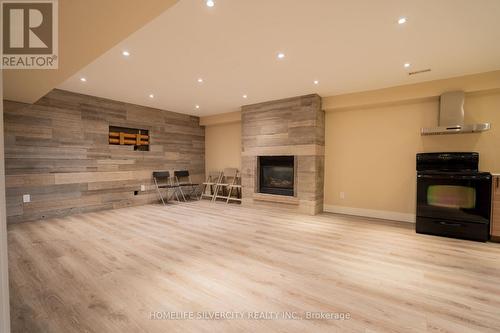 13471 Heartlake Road W, Caledon, ON - Indoor With Fireplace