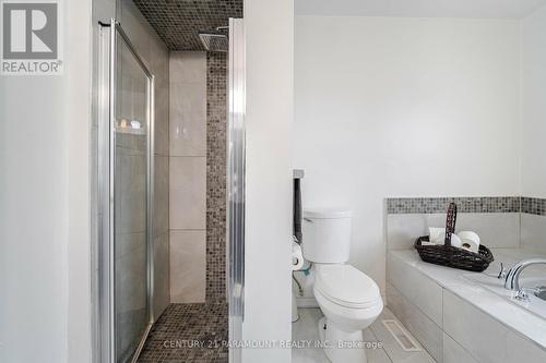 52 Blackwell Place, Brampton, ON - Indoor Photo Showing Bathroom