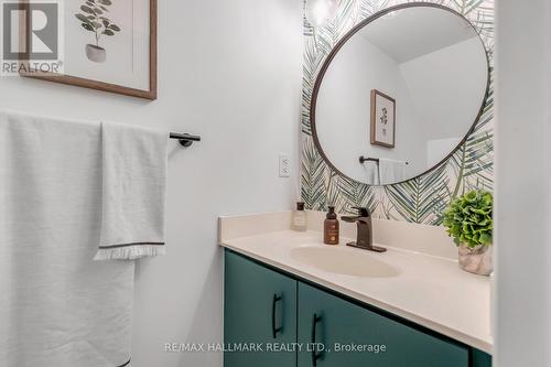 105 - 262 St Helens Avenue, Toronto, ON - Indoor Photo Showing Bathroom