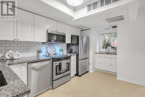 105 - 262 St Helens Avenue, Toronto, ON - Indoor Photo Showing Kitchen With Stainless Steel Kitchen