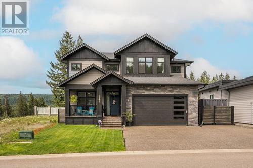 4033 Brink Drive, Prince George, BC - Indoor Photo Showing Kitchen With Upgraded Kitchen