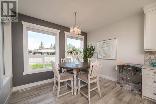 4033 Brink Drive, Prince George, BC - Indoor Photo Showing Dining Room