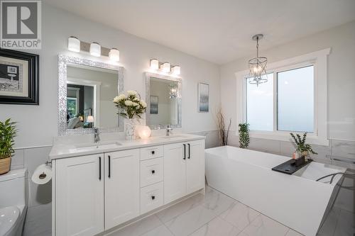 4033 Brink Drive, Prince George, BC - Indoor Photo Showing Bathroom