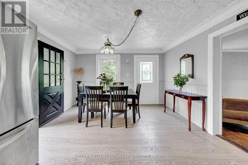 16 Squires Street, Prince Edward County (Ameliasburgh), ON - Indoor Photo Showing Dining Room