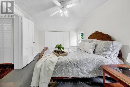 16 Squires Street, Prince Edward County (Ameliasburgh), ON - Indoor Photo Showing Bedroom