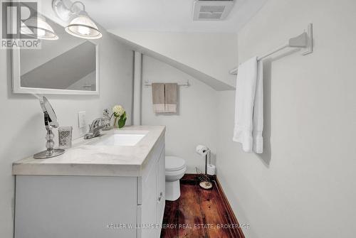 16 Squires Street, Prince Edward County (Ameliasburgh), ON - Indoor Photo Showing Bathroom