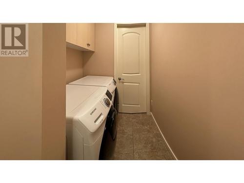 222 Martin Street Unit# 103, Sicamous, BC - Indoor Photo Showing Laundry Room