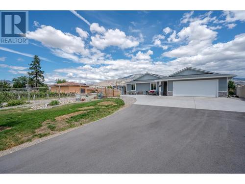 6967 Meadows Drive, Oliver, BC - Outdoor